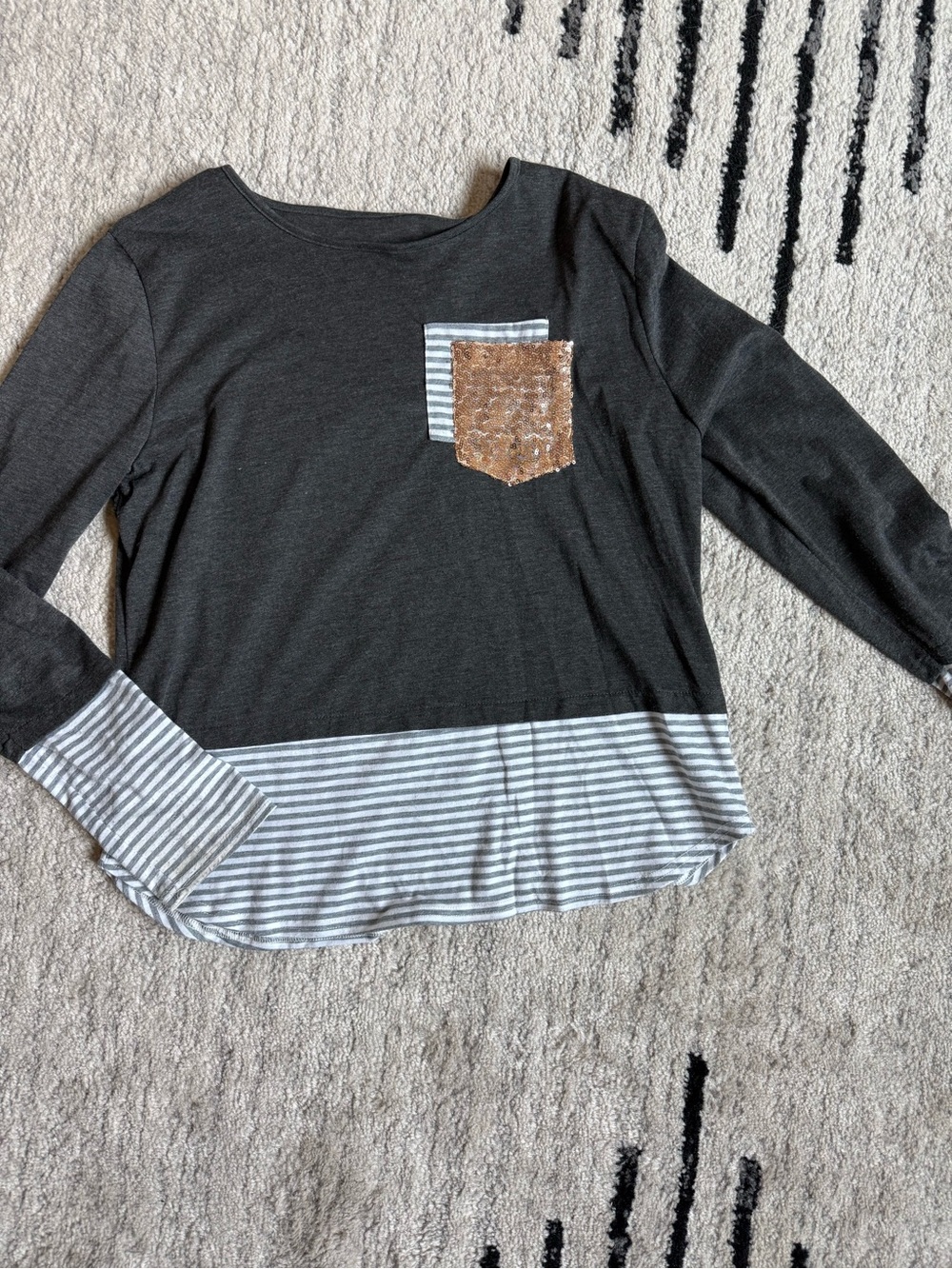 Casual Black Stripe Top with Sequined Pocket